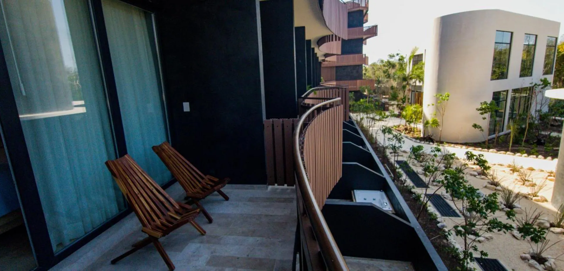 Seascape Apartment Near The Beach With A Sea-View Rooftop And Infinity Pool 툴룸