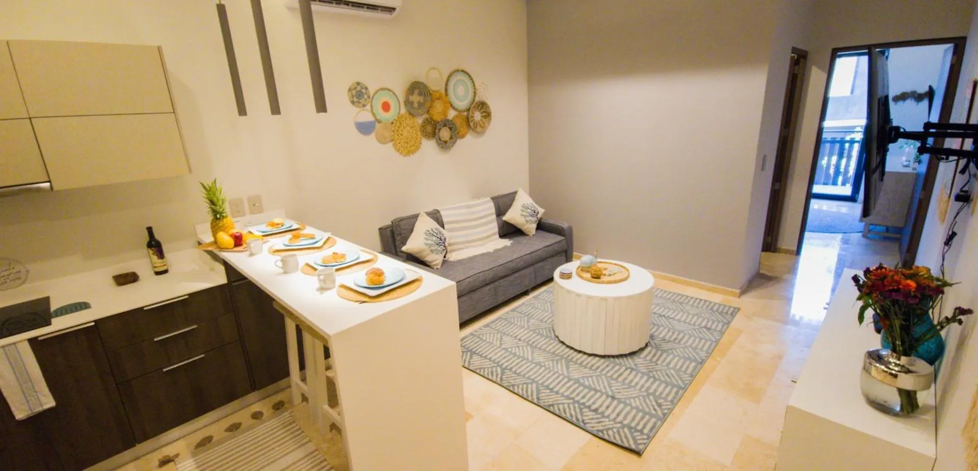 Seascape Apartment Near The Beach With A Sea-View Rooftop And Infinity Pool 툴룸