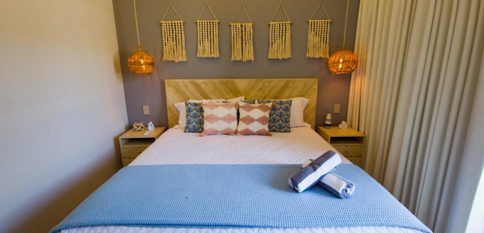 Seascape Apartment Near The Beach With A Sea-View Rooftop And Infinity Pool 툴룸