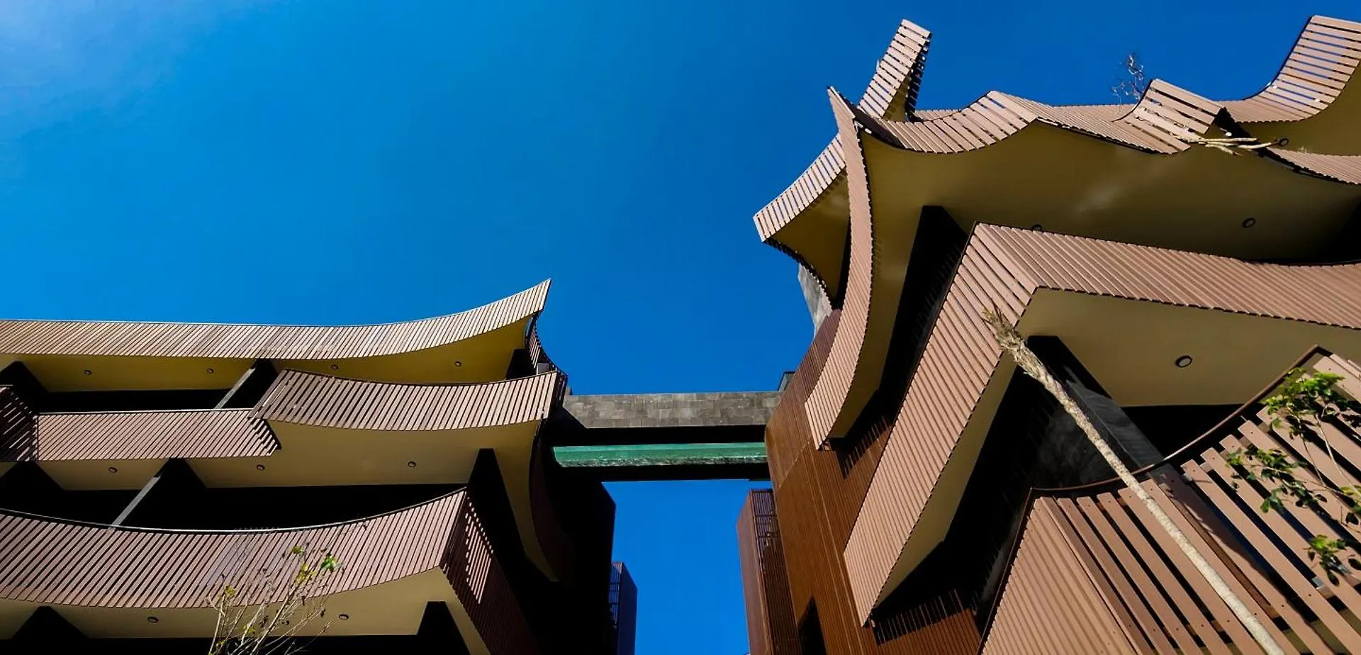 Seascape Apartment Near The Beach With A Sea-View Rooftop And Infinity Pool 툴룸